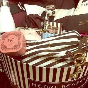COPY - Henri Bendel Fig Travel Tin Candle
